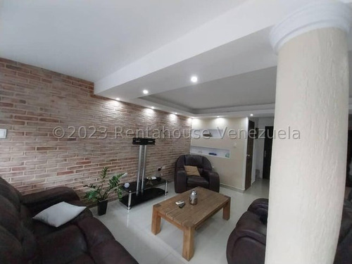 Imagen 7 de 30 de Townhouse En Venta En Tazajal Con Acabados Modernos Y Cocina Empotrada Patio Y Áreas Comunes Para El Disfrute Familiar En Zona Privilegiada De Naguanagua Ymp