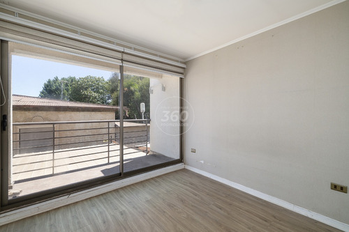 Villa Alemana, Casa Familiar De 3d Y 3b 2 Estacionamientos