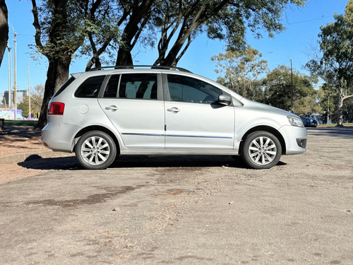 Volkswagen Suran 1.6 Imotion Highline 11c