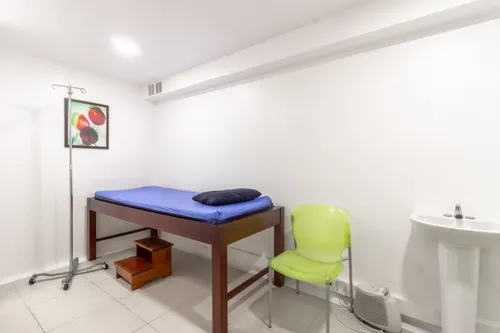 Casa En Venta En San Patricio. Cod V8698