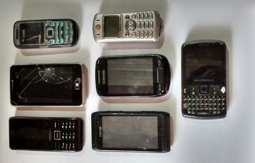 Lote 7 Celulares Com Defeito Para Retirar Peças Celular Peça