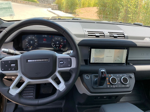 Imagen 7 de 12 de Land Rover Defender 2021