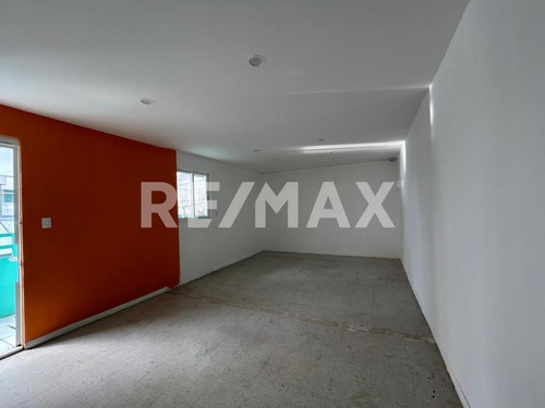 Edificio Comercial En Venta En Bosques De Las Lomas