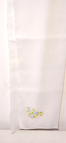 Liquido Chalina Pañuelo Chador Voile Pintado A Mano Impecabl Blanco Liso Con Detalle De Flores Pintadas A Mano Único (Usado)