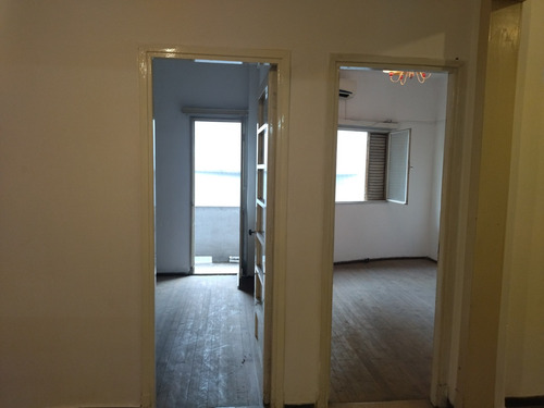 Imagen 24 de 25 de Vendo Apartamento Centro A Pasos De Plaza Independencia