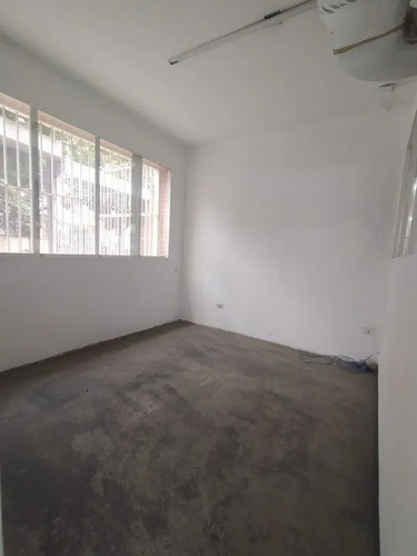 Imagen 10 de 13 de Venta Edificio Comercial Los Chaguaramos
