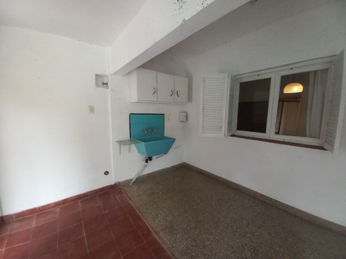 Casa Con Jardín De Invierno En Venta, General Las Heras