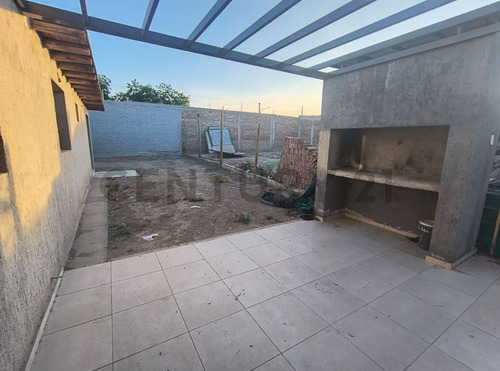 Casa En Venta Barrio Pinar Del Sol Vi