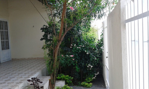 Casa Com 4 Quartos E 2 Banheiros