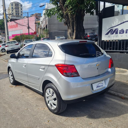 Chevrolet Onix 1.4 MPFI LT 8V FLEX 4P AUTOMÁTICO