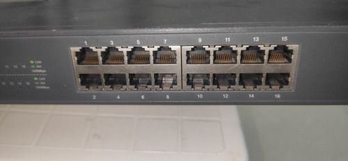 Imagen 3 de 3 de Switch Gigabit Tp-link Tl-sg1016 10/100/1000