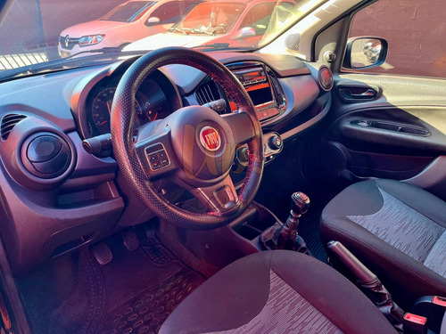 Fiat Uno ATTRACTIVE 1.0