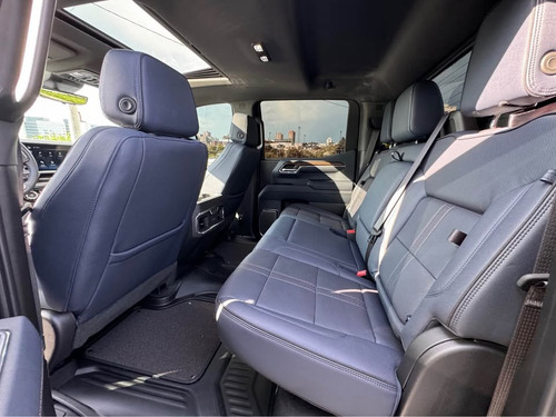 Chevrolet Silverado 5.3 High Country Cab. Dupla V8 4X4 Aut. 4P