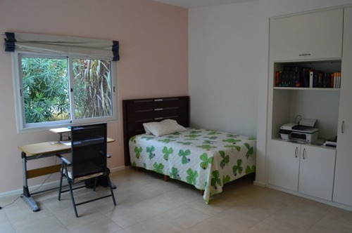 Imagen 8 de 18 de Casa En Venta De 5 Dormitorios En San Rafael (ref: Lij-5499)