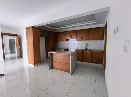 Apartamento En Renta Ubicado En La Av. Hispanoamericana