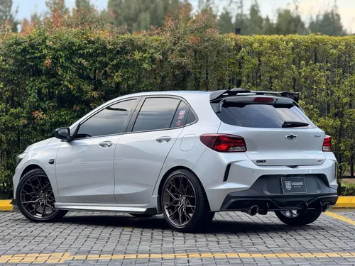 Chevrolet Onix 1.0T Rs Mt