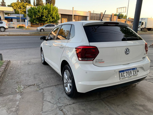 Imagen 14 de 24 de Volkswagen Polo Msi Comfortline 1.6