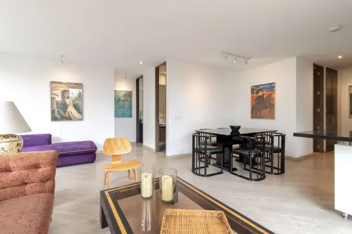 Apartamento En Arriendo En La Macarena. Cod A23421