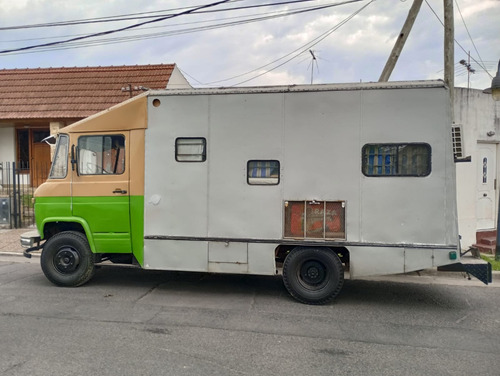 Motorhome Mercedes Benz 608 Casa Rodante