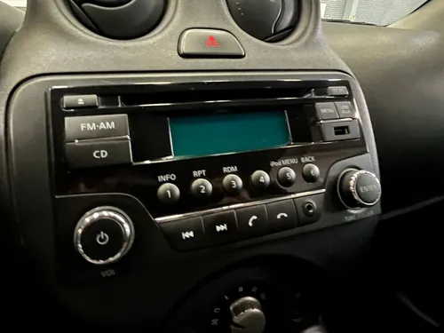 Nissan Versa DRIVE 1.6 AUT
