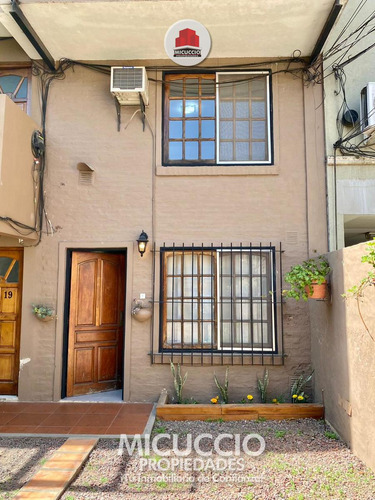Dúplex En Venta, Gelves 347 (n° 4), Escobar Centro. Financiacion.