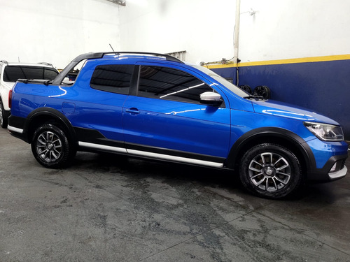 Volkswagen Saveiro 1.6 16v Cross Cab. Dupla Total Flex 2p