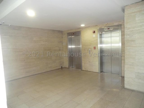 Imagen 2 de 9 de Oficina En Alquiler Los Dos Caminos 21-20732 Renta House Los Samanes
