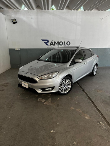 Ford Focus III 2.0 Se Plus Mt