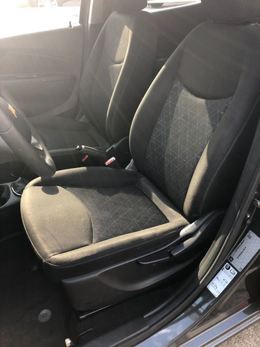 Imagen 13 de 15 de Chevrolet Spark 2019 1.4 Ltz Mt