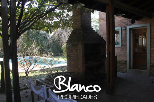 Imagen 20 de 25 de Oportunidad! Casa De Dos Plantas, Sobre Lote Interno Con Muy Buena Ubicación, En Maschwitz Privado.