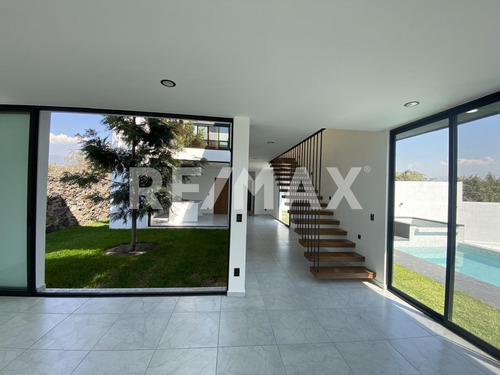 Casa En Venta En Morelos, Fraccionamiento Real De Oaxtepec