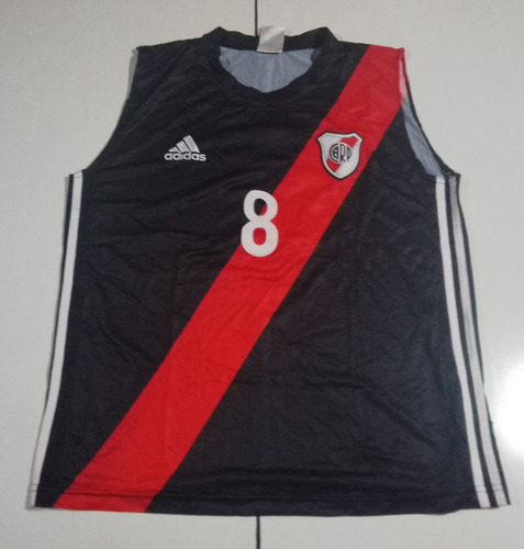 Camiseta Básquet River 2016 Negra #8, Talle L