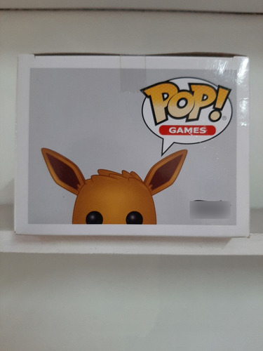 Funko Pop! Games Pokemon Eevee Flocked 577 Detalles (Usado)