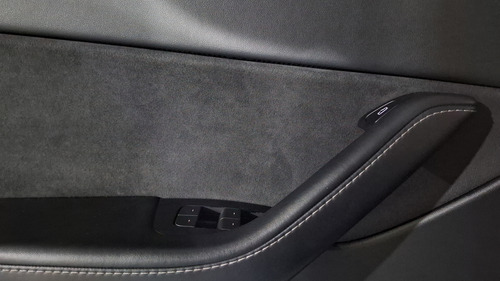Tesla Model Y Bev 75kwh Long Range Auto 4wd