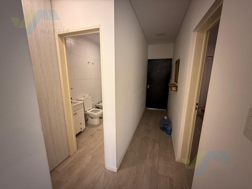 Venta Departamento Tipo Casa Planta Baja, 2 Ambientes Muy Grandes, Con Quincho, Cañada Village, Pilar