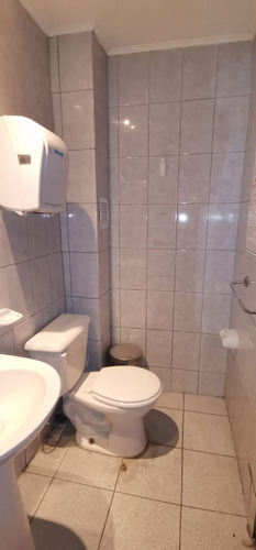 Local Comercial Inmejorable Ubicación, 2 Plantas Libres