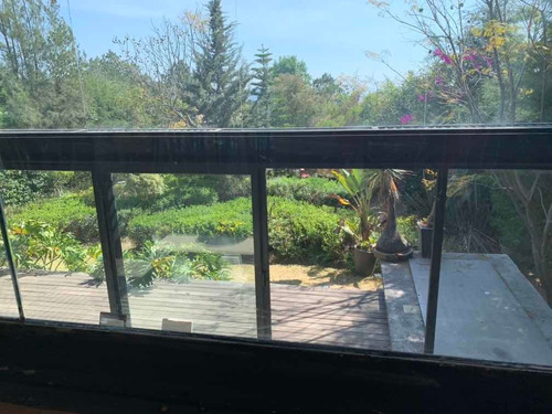 Imagen 8 de 14 de Casa De Campo Moderna, Doble Altura, Alberca Y Jardín.