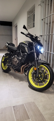 Imagen 3 de 3 de Yamaha Mt07