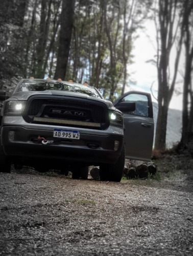 RAM 1500 5.7 Laramie Atx V8