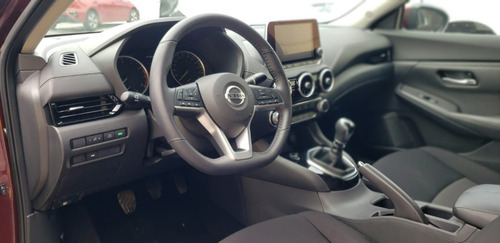 Imagen 6 de 15 de Nissan Sentra Advance 2.0 2021