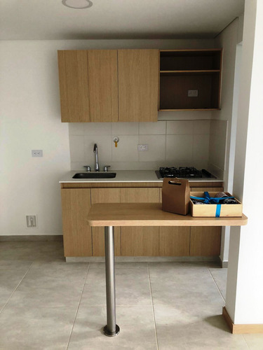 Apartamento En Itaguí, Loma Linda