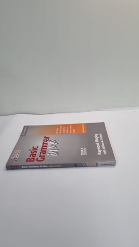 Livro Basic Grammar In Use Raymond Murphy Cambridge 3a Edição Com Cd A4479 (Usado)