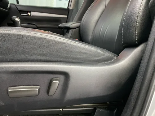 Toyota Hilux At 4.0 4x4 R 17