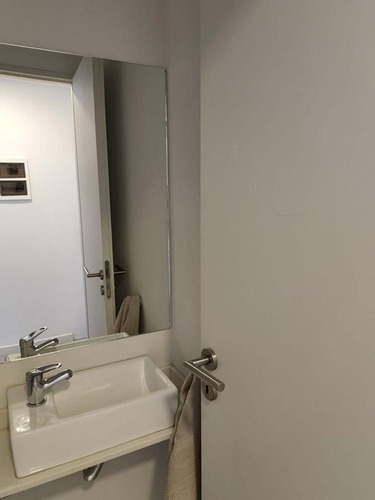 Venta Almagro 2 Ambientes Con Cochera Impecable
