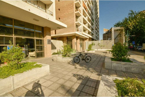 Céntrico Depto. En Ñuñoa, Excelente Edificio