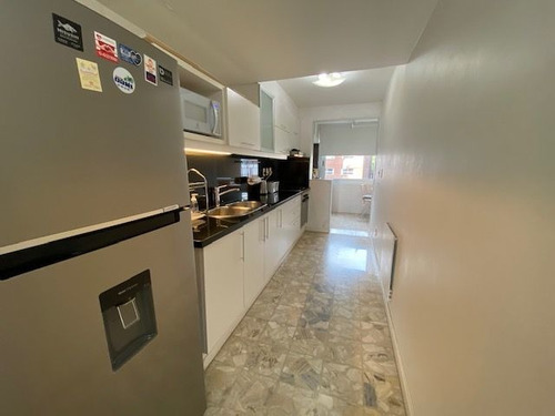 Imagen 17 de 29 de Apartamento En Venta De 2 Dormitorios En Playa Mansa (ref: Lij-5715)