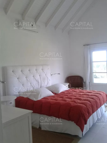 Casa De Campo En Ruta 104 Manantiales Con Piscina A Pocos Kms Del Mar