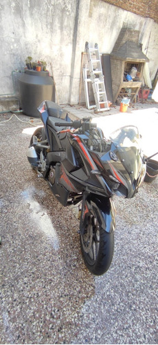 Imagen 4 de 17 de Bajaj Rouser Rs 200