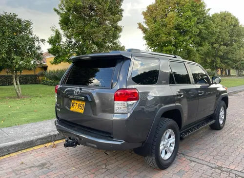 Toyota 4Runner 4.0 Sr5 Automática