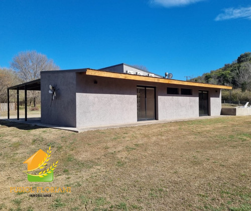 Casa Moderna En Potrerillo De Larreta